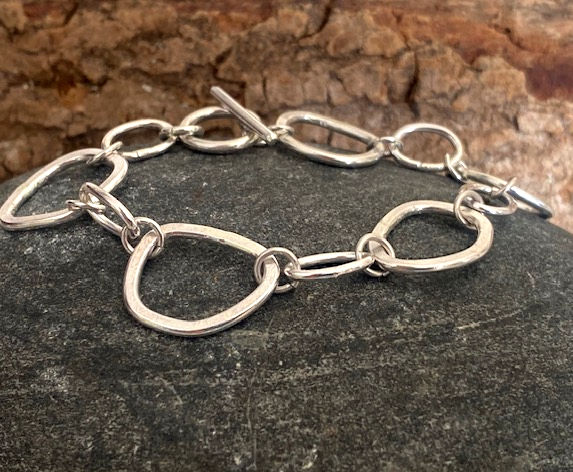 Thumbnail: Sterling silver oval link bracelet