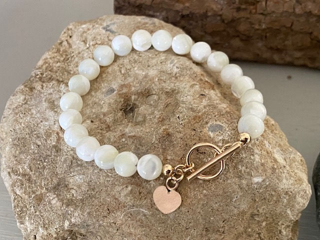 Thumbnail: Mother of Pearl Gold Bracelet