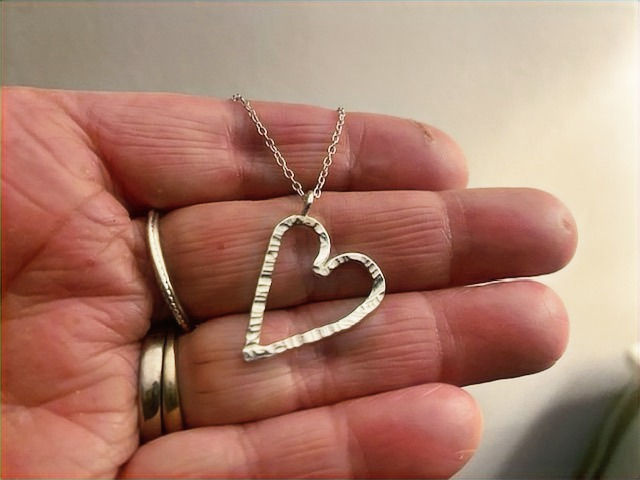 Thumbnail: Sterling silver wire heart necklace