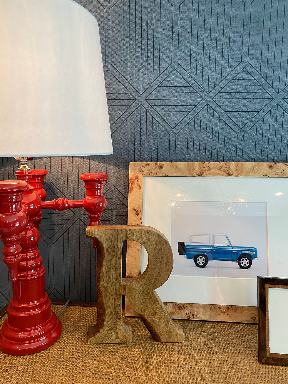 FURNITURE AND DECOR
