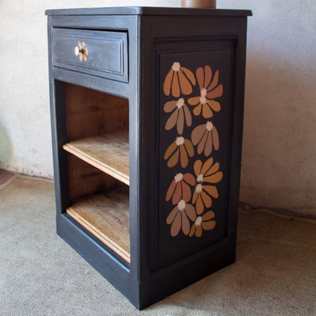 CREATION
Mobilier rénové en pièce unique et écologique ATELIER CIGALA