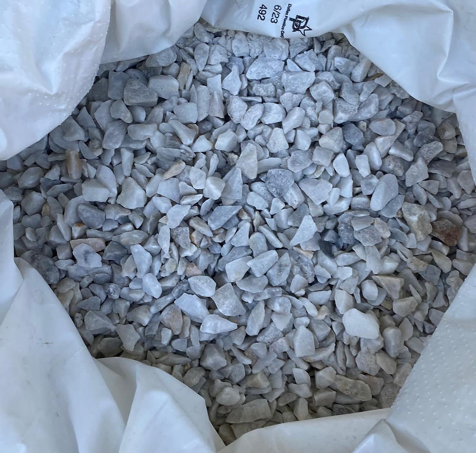 Miniatura: Piedra de mármol blanca #2-3 (saco 100 lb)