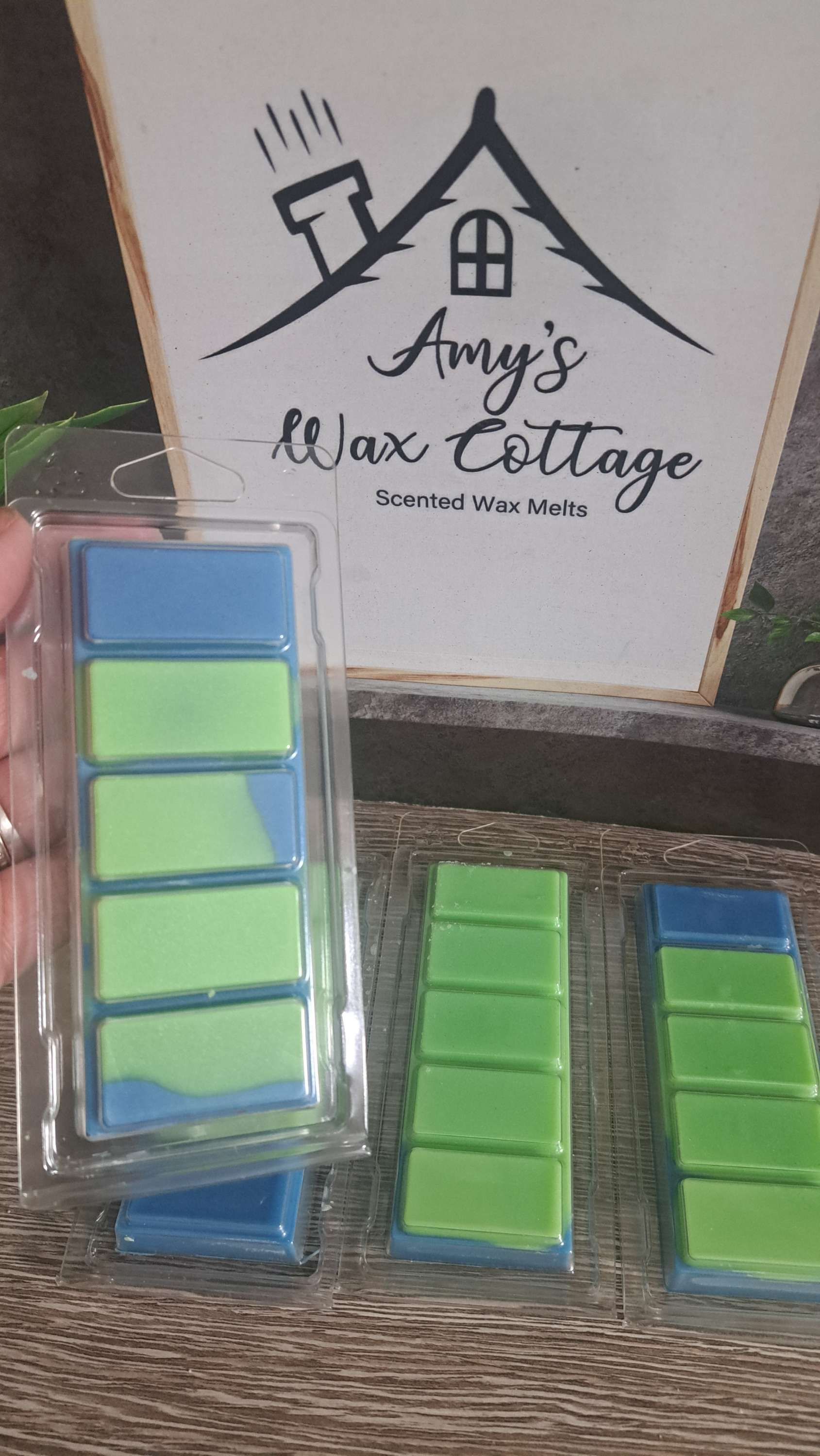 Aliens type snapbars 