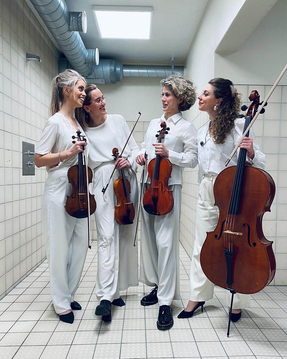 Strykekvartett backstage i Oslo Spektrum