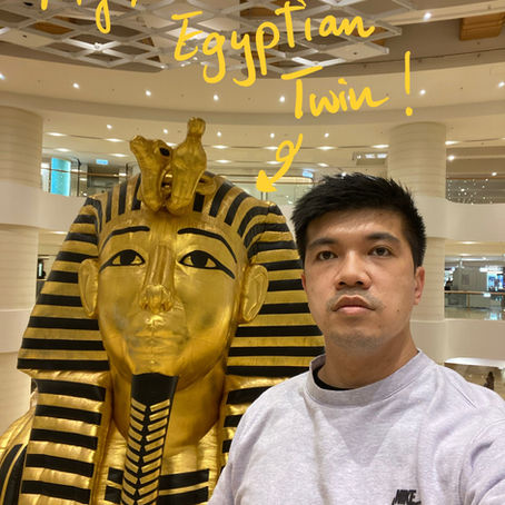 Ancient Egypt's King in Pacific Place Mall of Hong Kong!