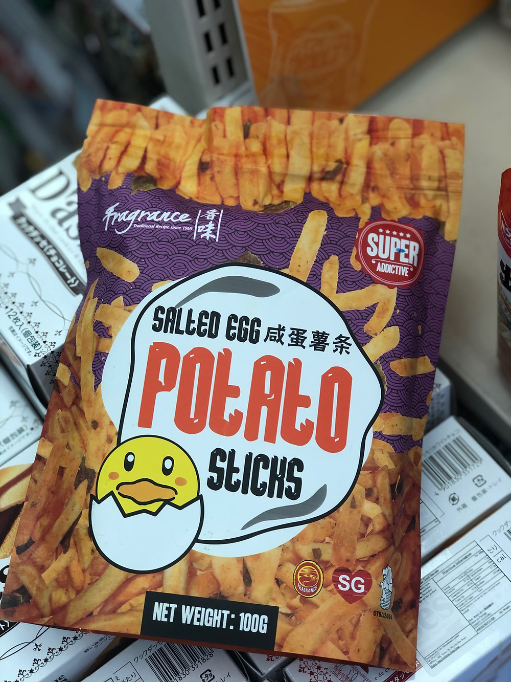 Salted egg yolk potato sticks