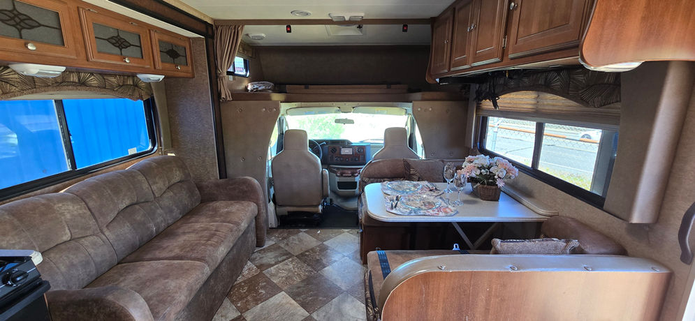 2015 Coachmen Leprechaun 280DS