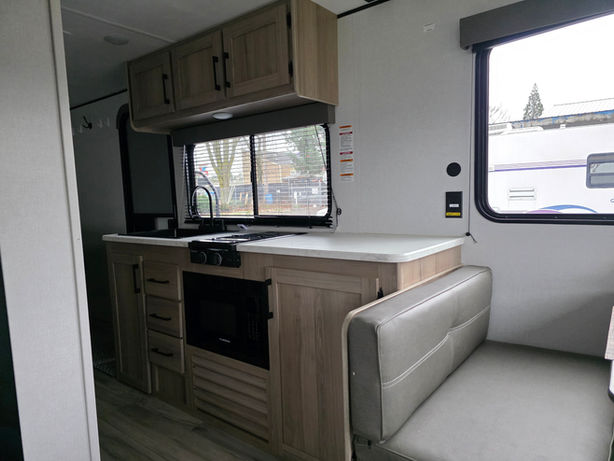 2026 Keystone Coleman 19R