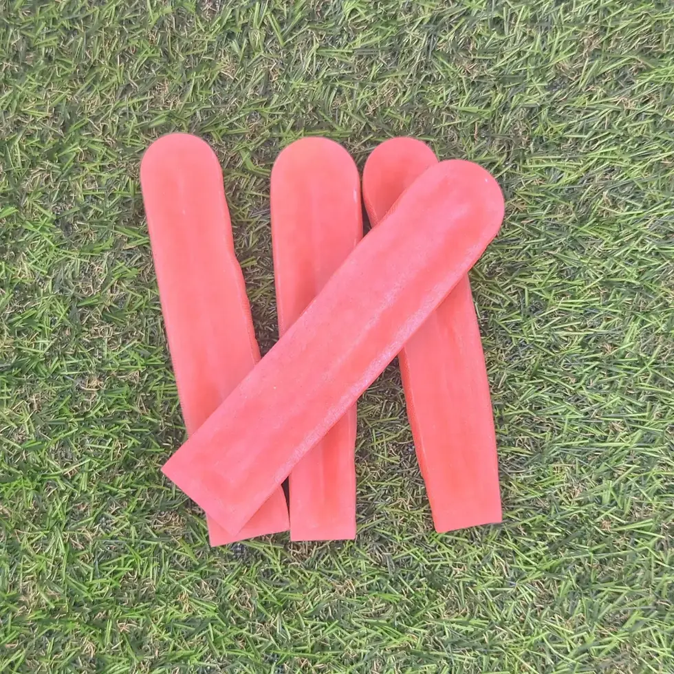 Strawberry Yak Chew