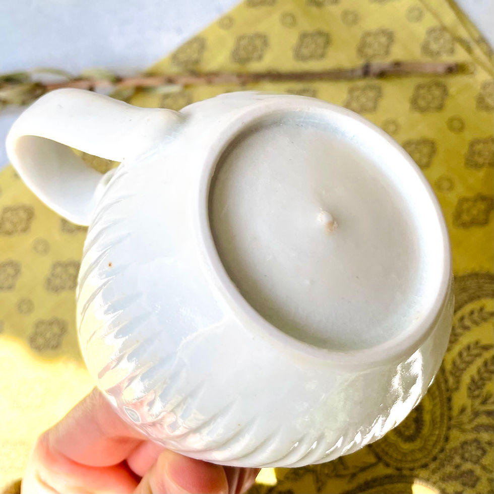 サムネイル： 竹下努　 青白磁卵コーヒーカップ　縞