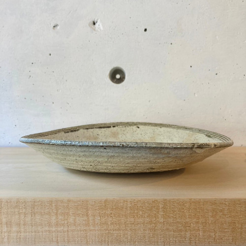 工藤和彦 白樺ホワイト刻線タワミ8寸皿（工藤-72） | 時器