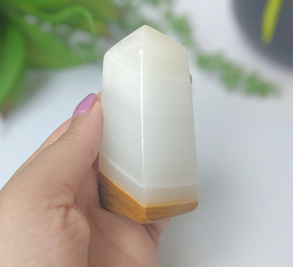Thumbnail: White Onyx Tower