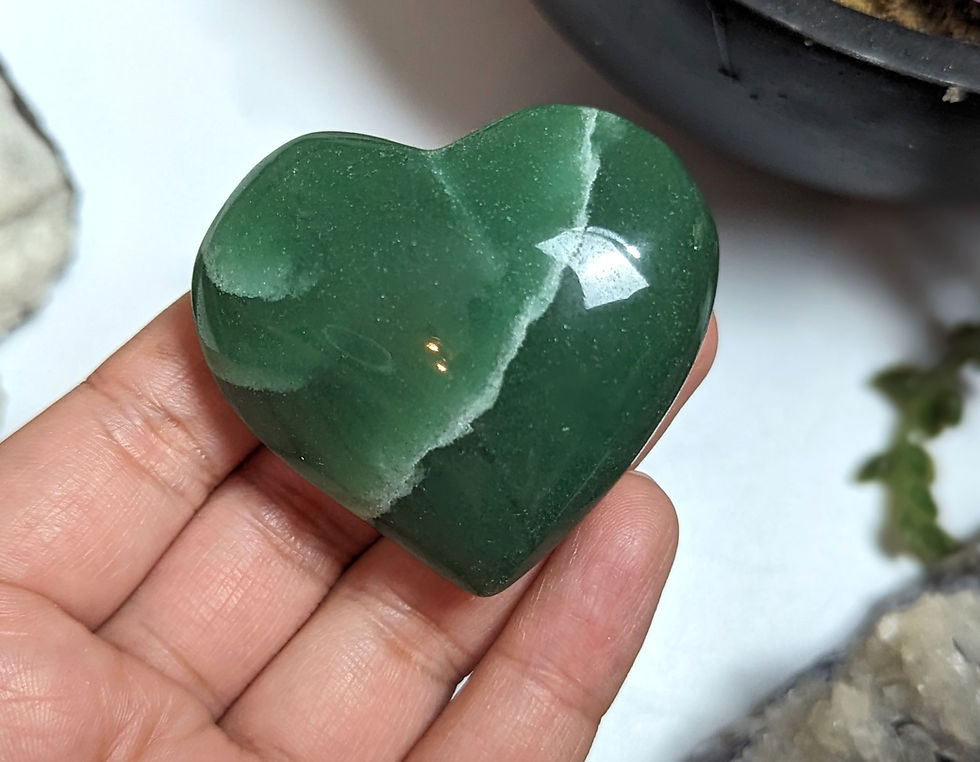 Thumbnail: Green Aventurine Heart