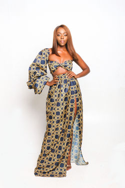 Tayo Feature (2 of 2).JPG