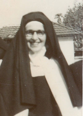 4-Mãezinha Fundadora.jpg