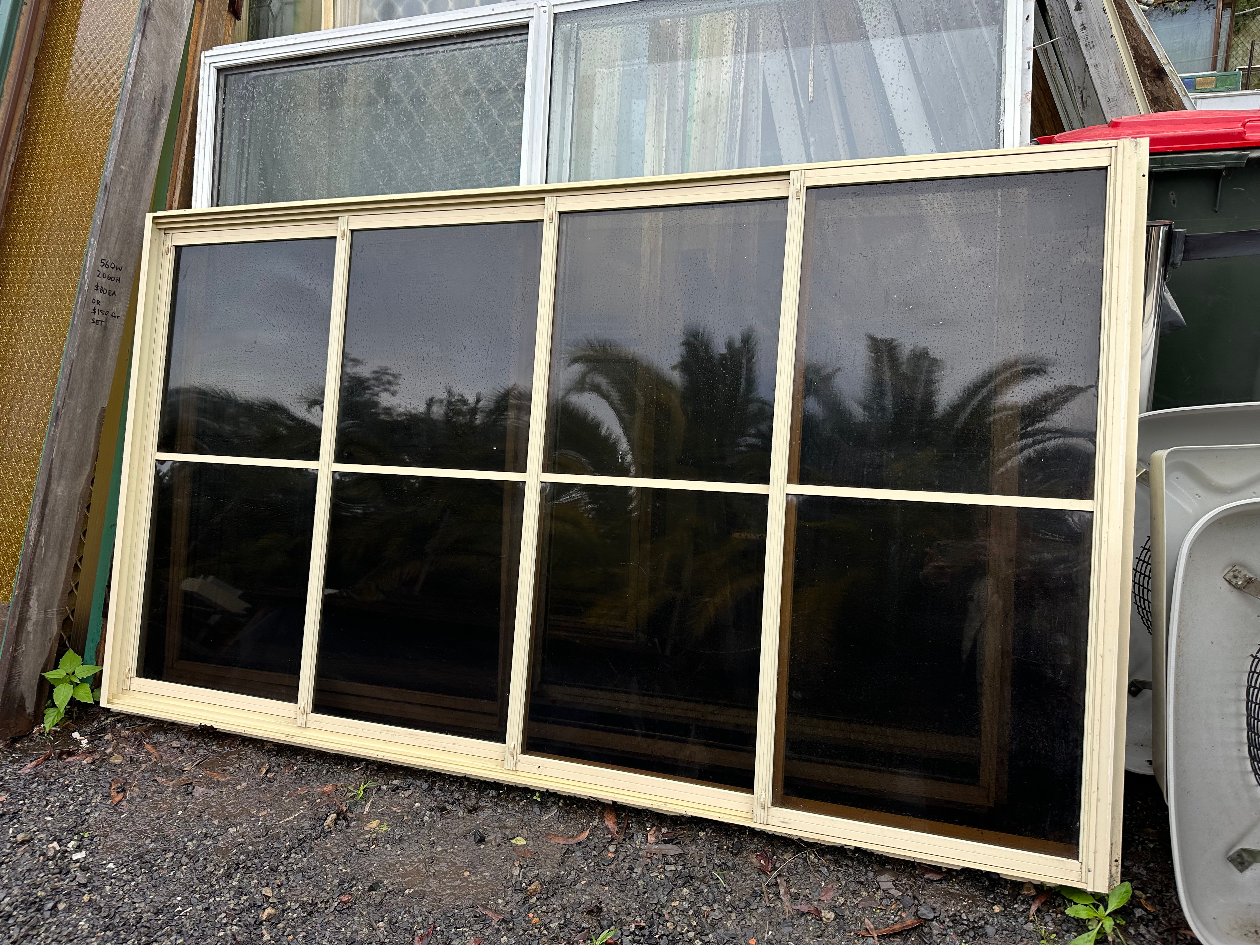 Primrose Privacy Window Screen (NOT GLASS)