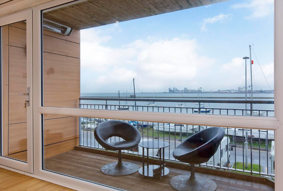 Property in Edinburg Private balcony with sea view