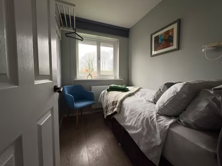house-in-prestwich-image1