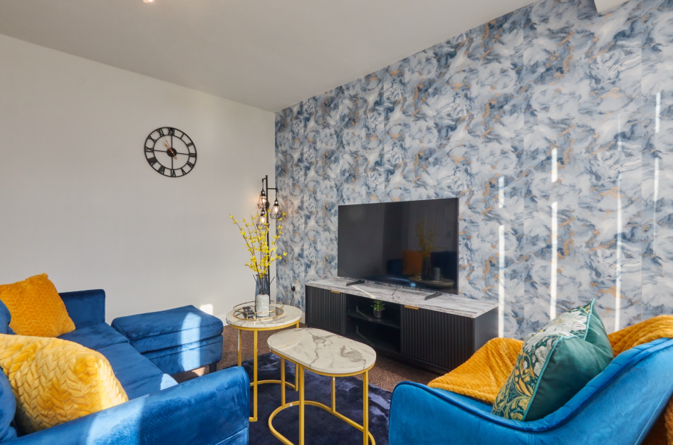 Property in Leeds KR1-7