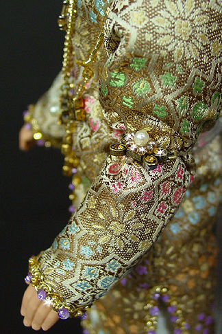 Thumbnail: India Maharajah Ken