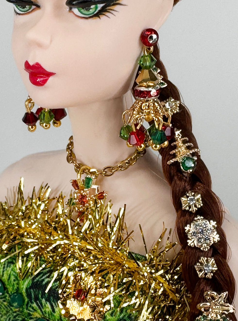 Thumbnail: 2025 Merry Christmas Quartet - Brunette