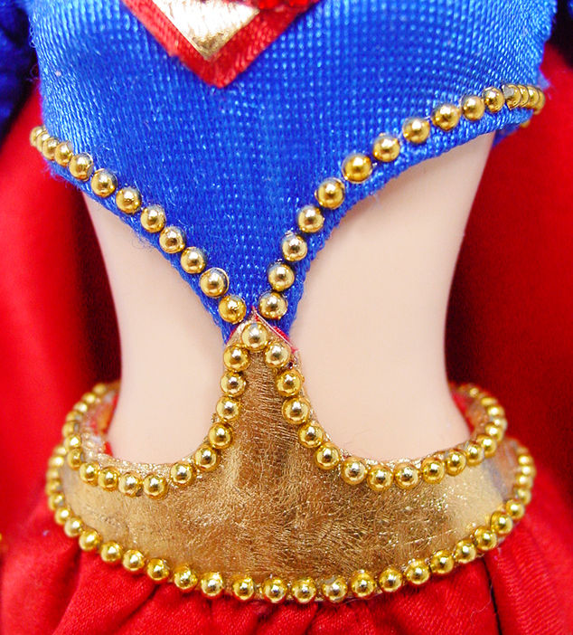 Thumbnail: Couture Supergirl