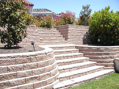 retaining wall and steps
