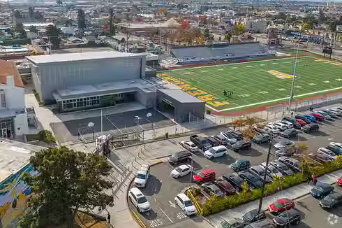 fremont-high-school-oakland-ca-3-schoolphoto.jpg