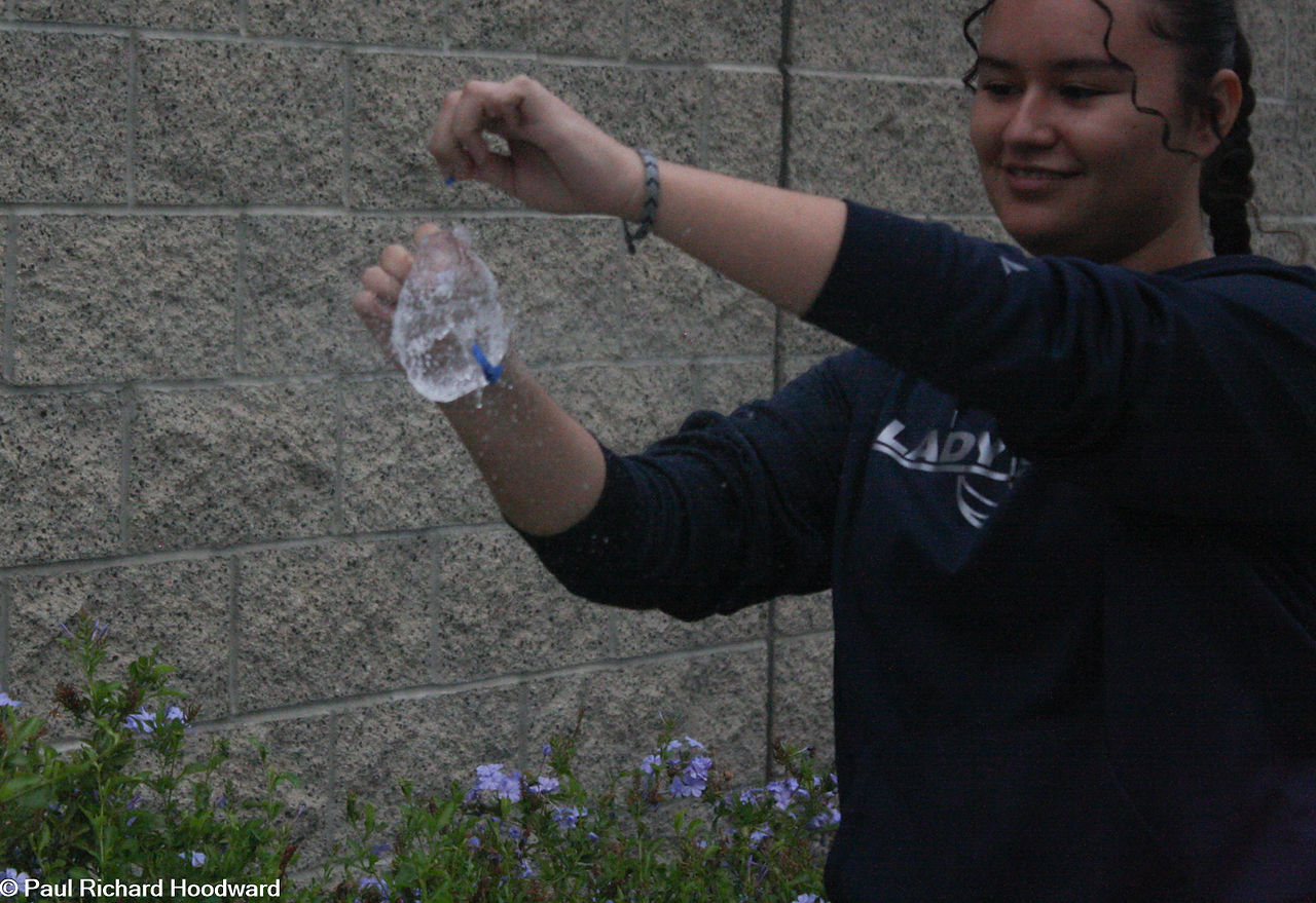 ISO1600, 1/4000 Shutter, f/5.6