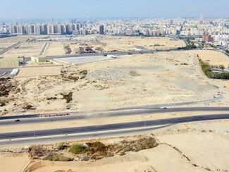 مصادر “مال” تؤكد: رسوم الأراضي لن تطبق قبل يناير 2017