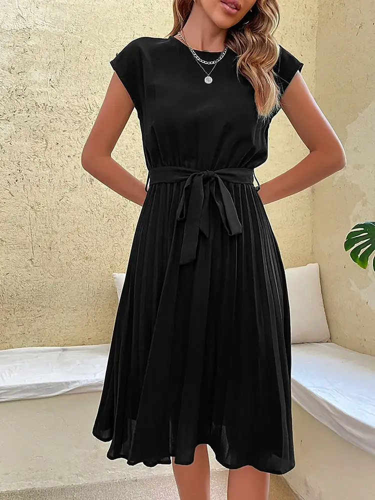 Thumbnail: Short Sleeve Pleated Midi Dress
