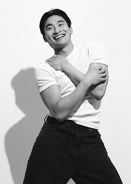 William Okajima