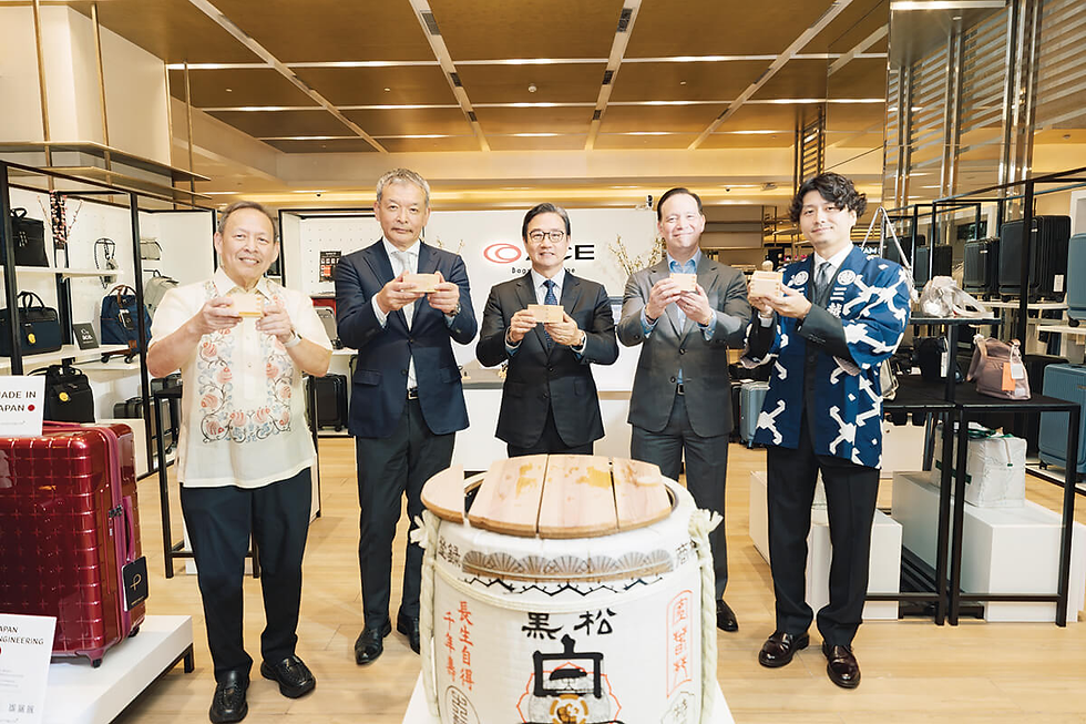 Ace Bags and Luggage Store Opening