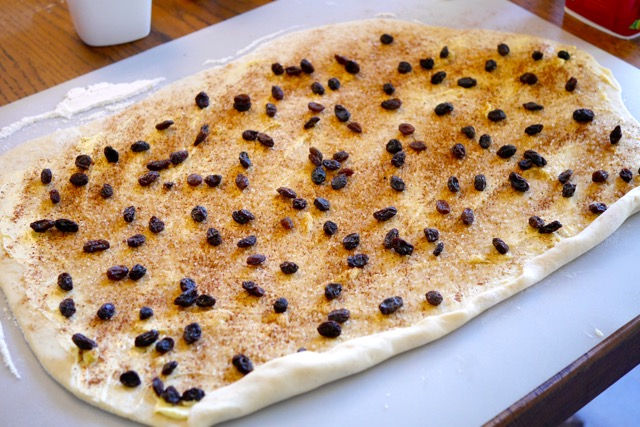 Spread raisins
