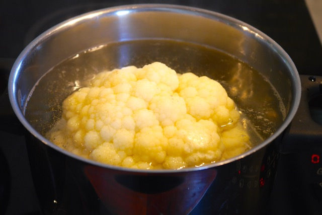 Boil cauliflower 3