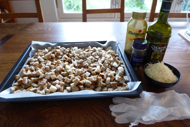 Croutons preperation 1