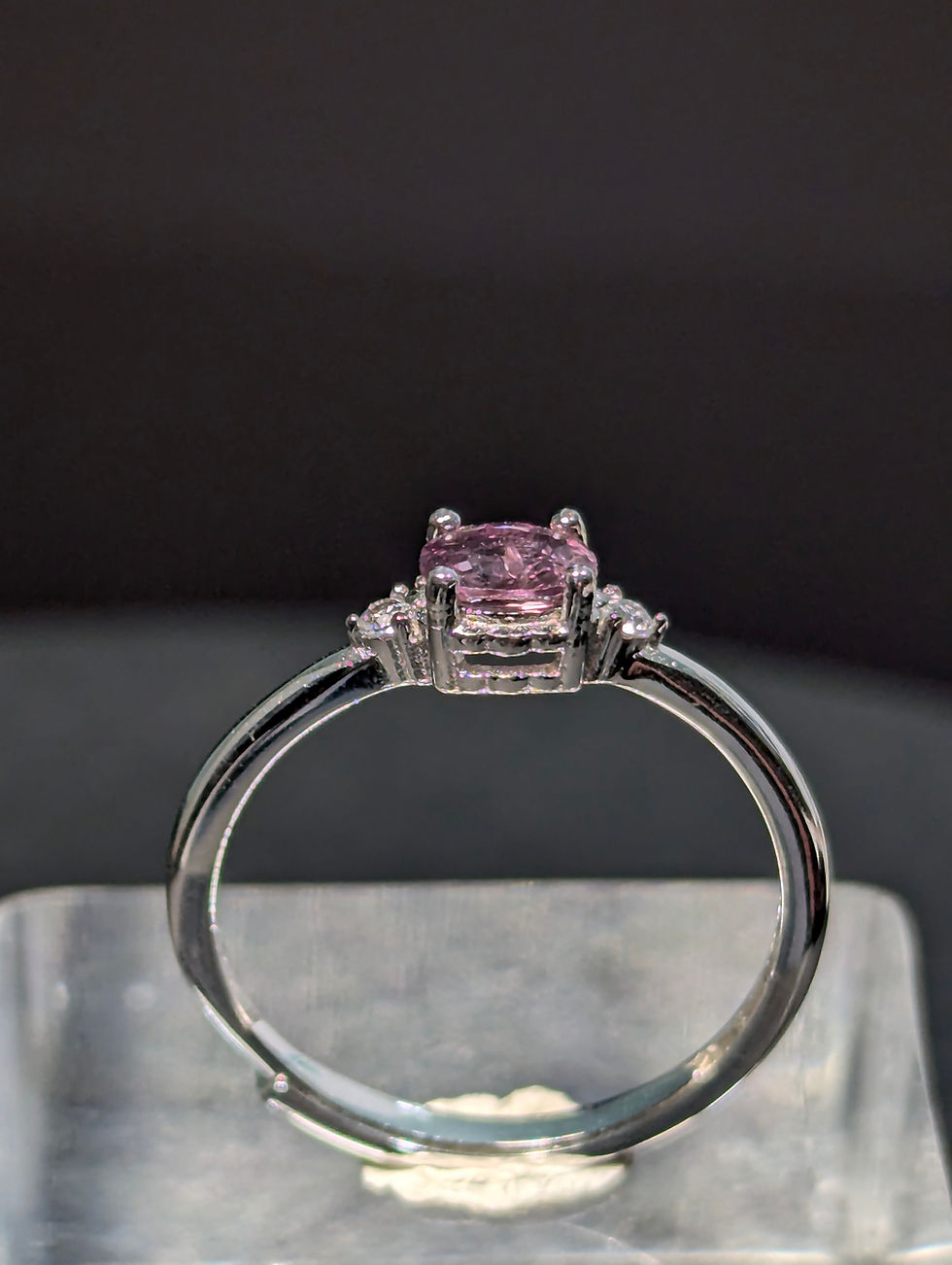 Thumbnail: Anello in Argento 925 con Rubino Rosa Naturale – 0,52 ct