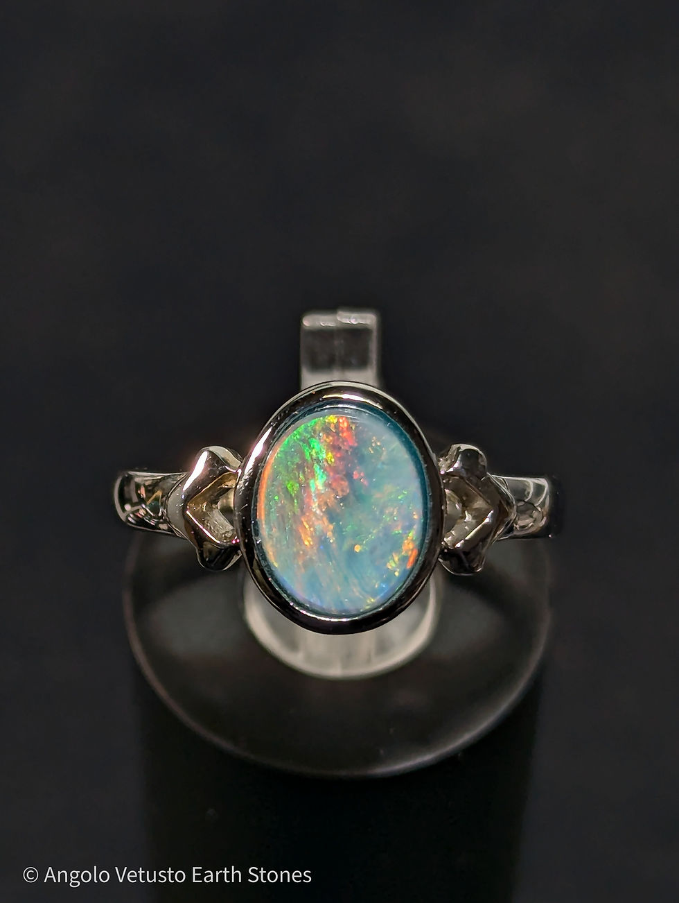 Miniatura: Anello in Argento Sterling 925 con Opale Australiano – Lightning Ridge – 2.41 g