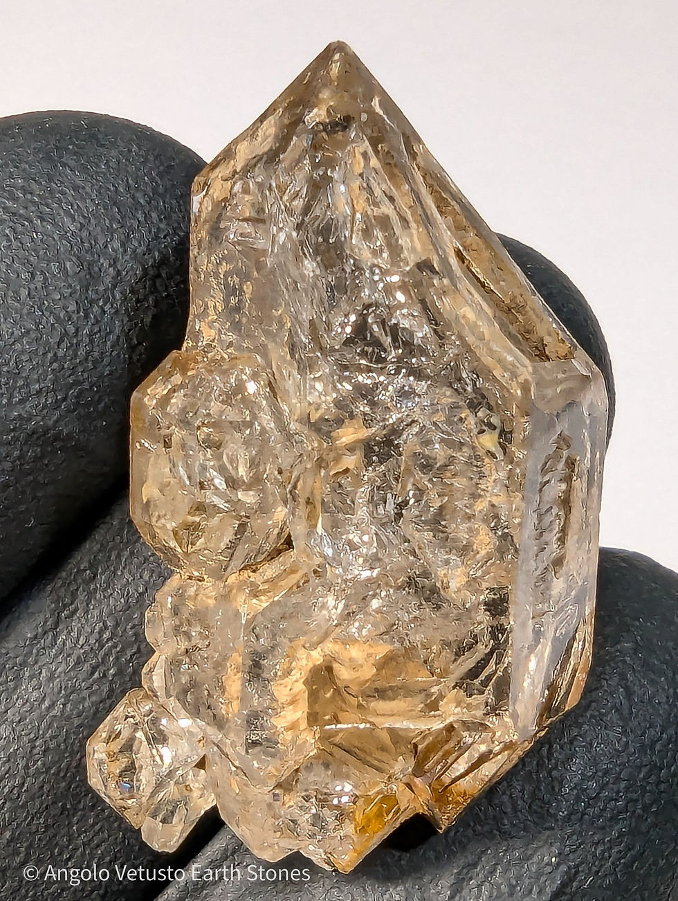 Quarzo Tramoggia Naturale di Zhob, Balochistan, Pakistan – 8.31 g