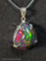 Pendente Opale Nobile Nero Etiope 15.85 ct – Argento 925 lavorato a mano