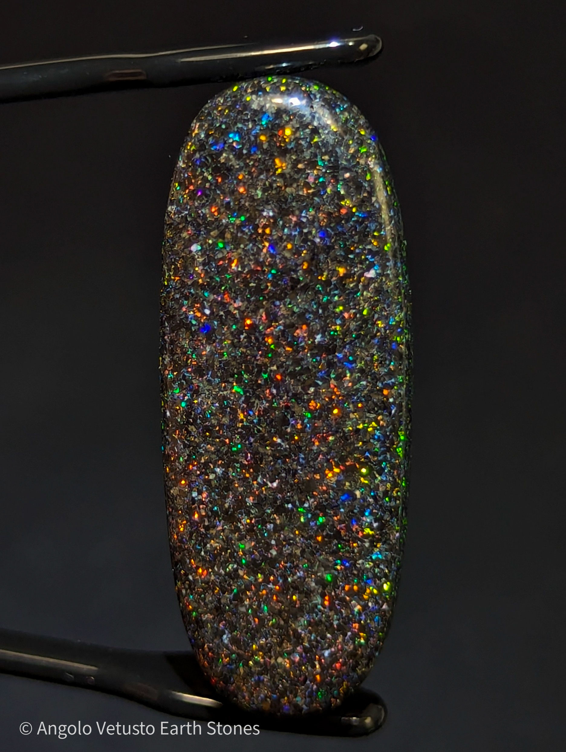 Opale Andamooka, Intenso Gioco di Colori Multicolore – Australia – 14.84 ct
