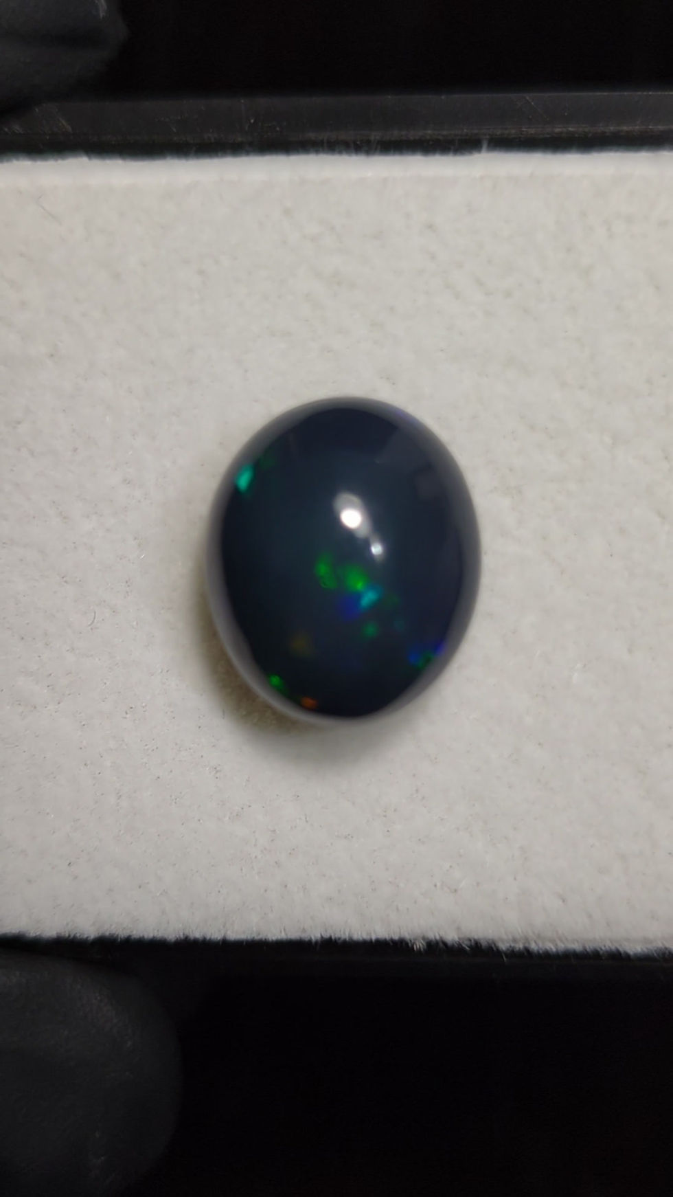 Thumbnail: Opale Nero Nobile di Welo – Cabochon da 5.7 ct (Etiopia)