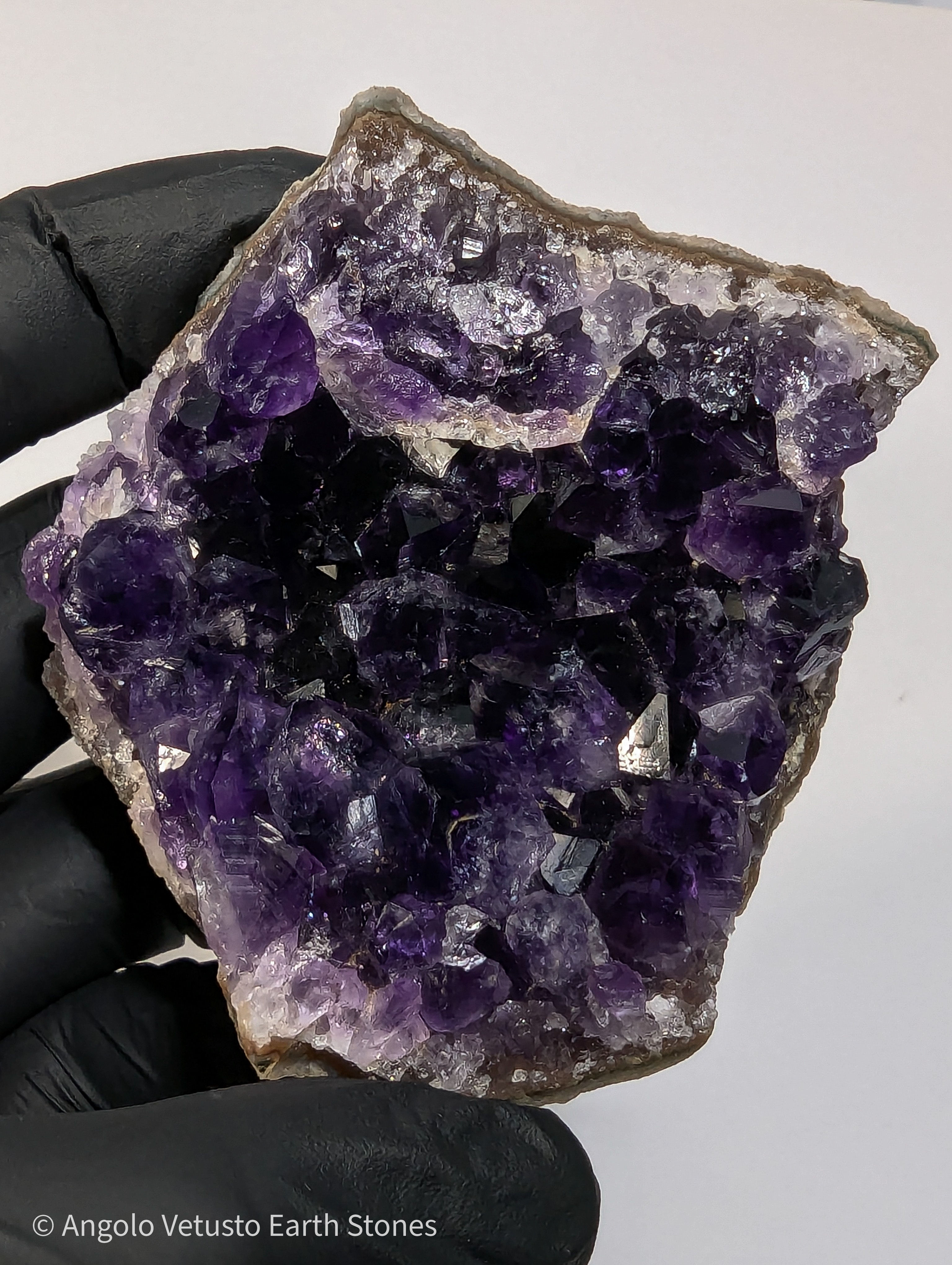 Drusa di Ametista Uruguay con Cristalli Viola Intenso – 189 g