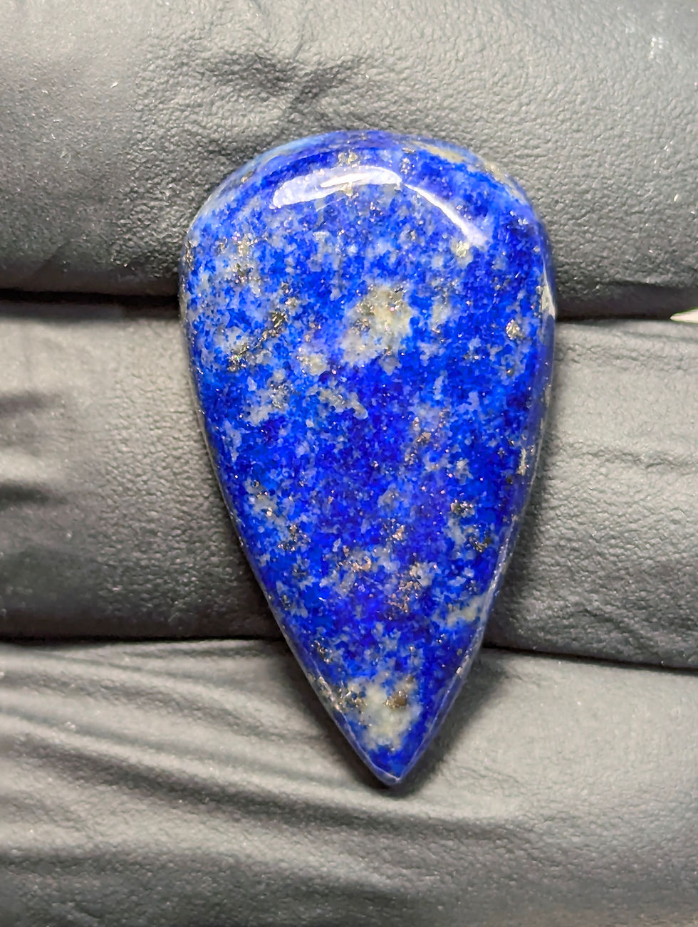 28.55 ct - Pietra di Lapis Lazuli Goccia Cabochon - Afghanistan