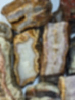 Lotto di Agate, Ametista, Calcite, Diaspro Policromo e Idrozincite – Vicenza, IT