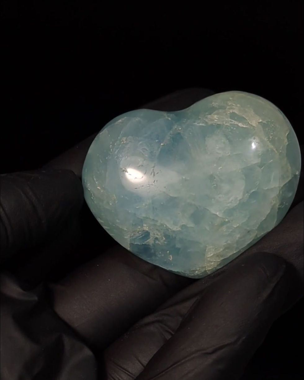 Thumbnail: Cuore lucidato in Acquamarina – 82 g – Angola