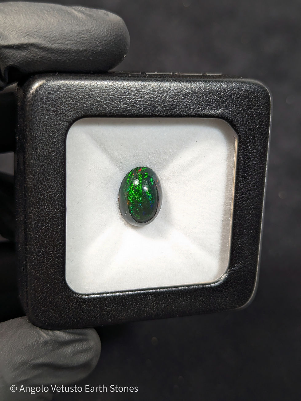 Thumbnail: Opale Nero Nobile Naturale Etiope – 4.85 ct – Cabochon Ovale