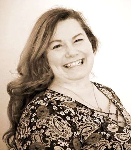 Julie Bolduc, Head Chef of Yummy Mummy's Kitchen