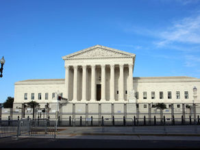 Who Controls the News and Why Trust Is Collapsing