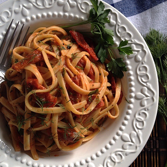 Spelt Pasta with Sun Dried Tomatoes & Dill